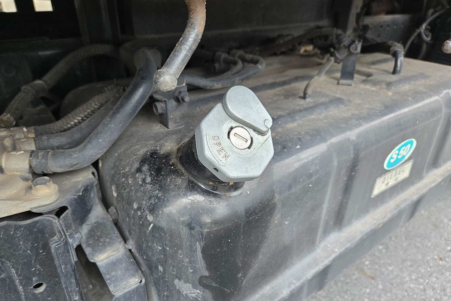 鍵付きの燃料キャップ 〜 画像14