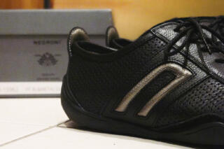 初めてのドライビングシューズを「ネグローニ」の工房イベントで選んでみた