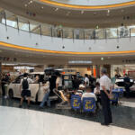 【画像】人が居るところにクルマをもっていかなきゃ売れない時代！　いまショッピングモールへのディーラー出店が効果絶大だった 〜 画像3