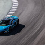 【画像】【試乗】新世代スモールランボは920馬力を誰でも操れる！　驚速「テメラリオ」の性能をとことん味わってみた 〜 画像17