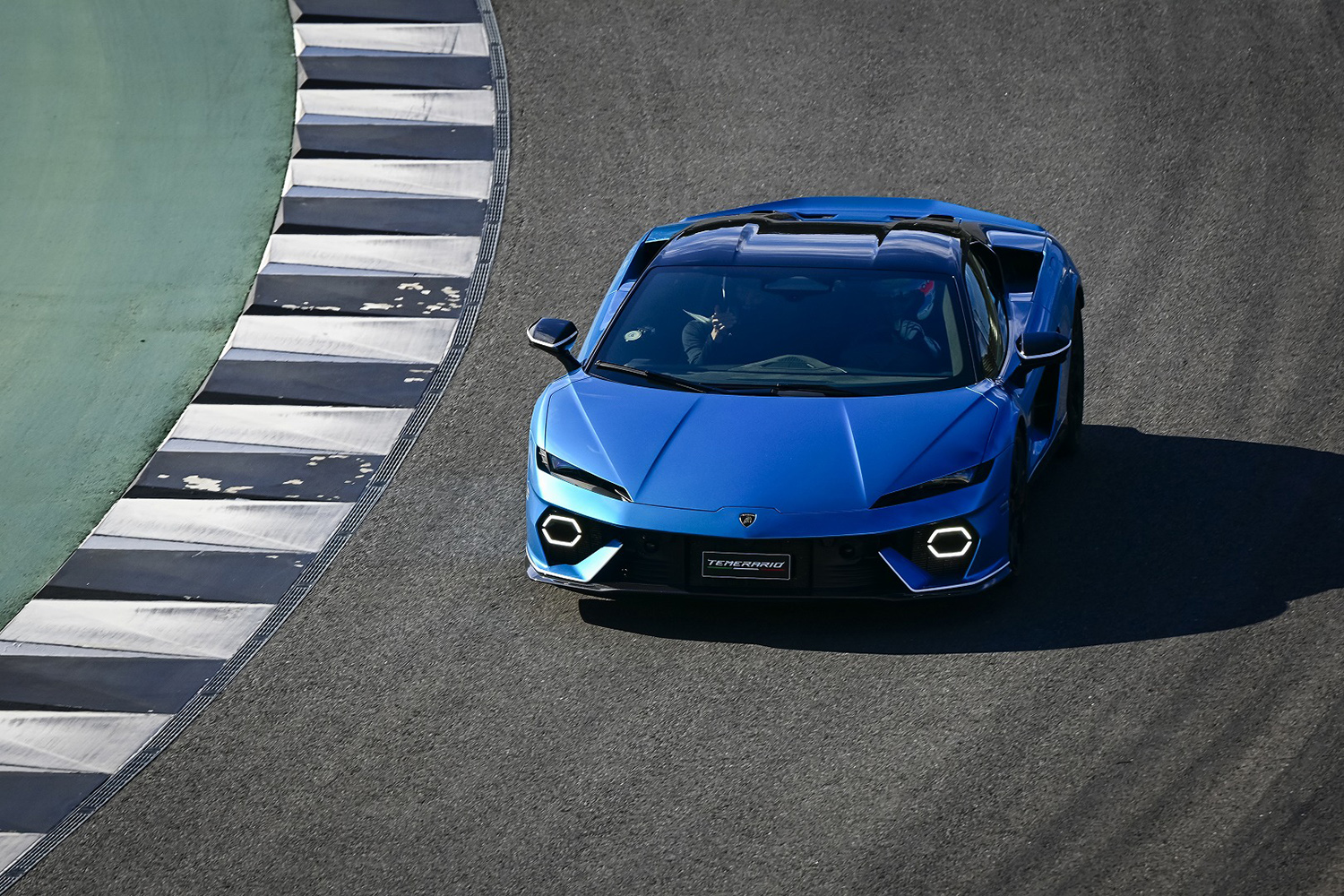 ランボルギーニ・テメラリオを桂　伸一が試した 〜 画像33