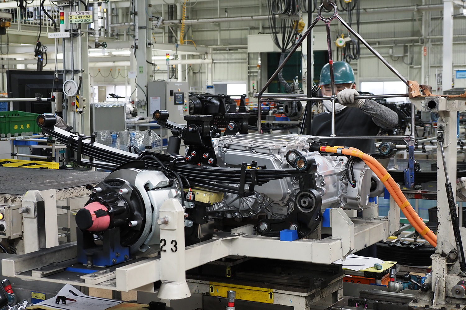 三菱ふそうがeキャンターの混流生産設備とバッテリー再利用戦略を公開 〜 画像3