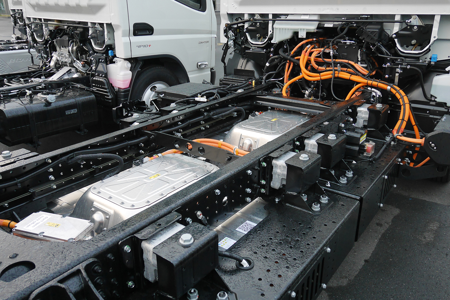 三菱ふそうがeキャンターの混流生産設備とバッテリー再利用戦略を公開 〜 画像20