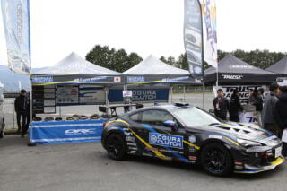 フォーミュラジムカーナに出展する小倉クラッチにインタビュー