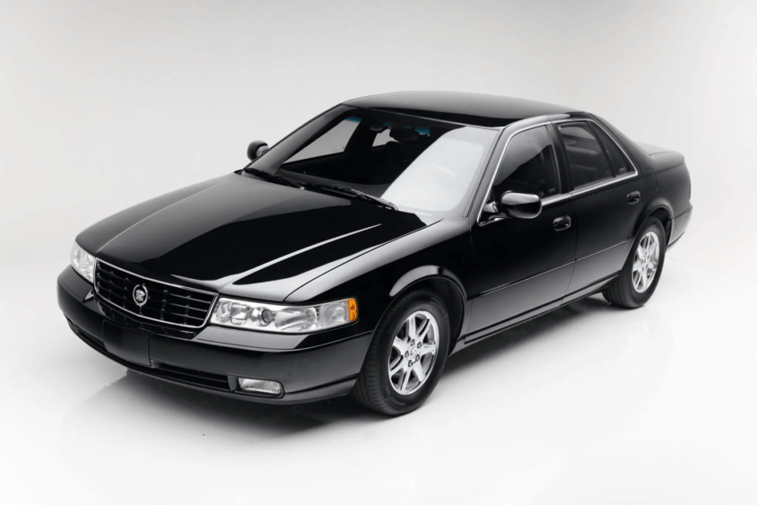 かつてガチで「セルシオ」「シーマ」に挑んだアメ車があった！　サザンに青木功までCMに投入した「キャデラック・セビル」の本気っぷり