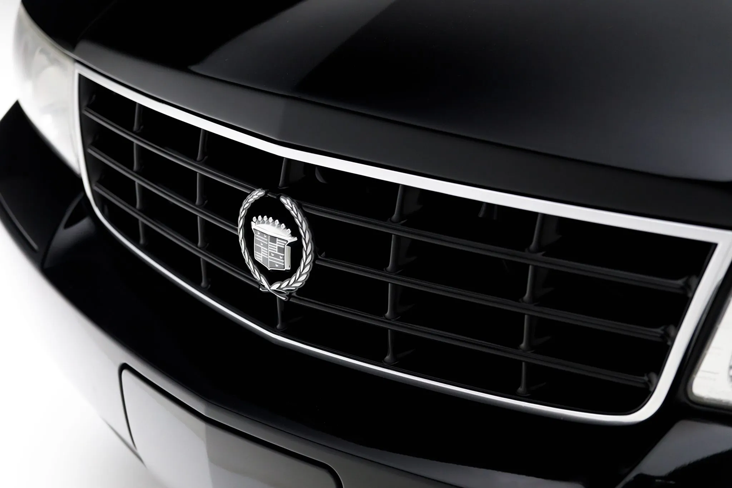 日本の高級車に真っ向勝負を挑んだ異端児「キャデラック・セビル」 〜 画像7