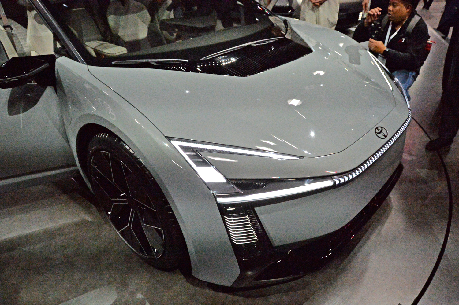 JMSで話題のトヨタ「COROLLA CONCEPT」を担当したデザイナーが語る未来のカローラとは