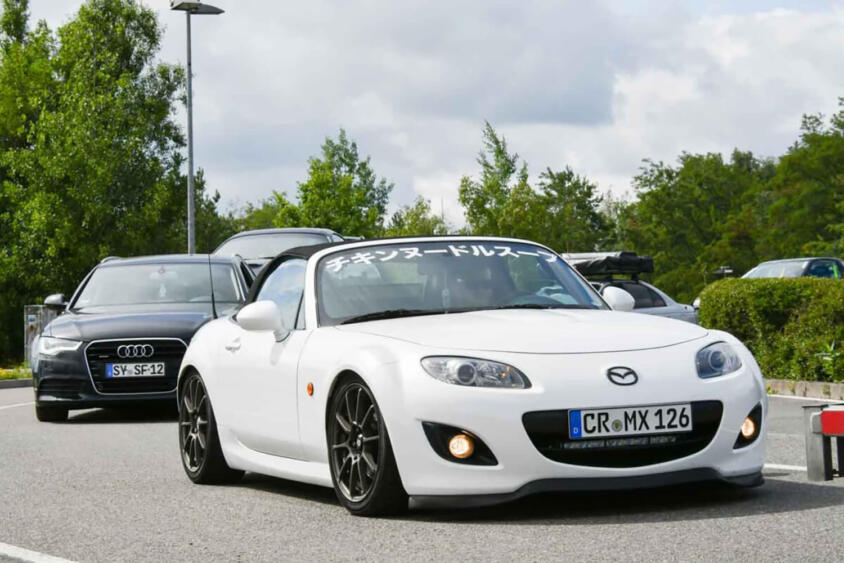 日本で輸入車は購入も維持費も「高い」！　だったらドイツにおける輸入車の「日本車」ってぶっちゃけ割高なの？