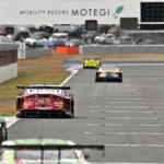 【画像】WRCの頃からスバルのモータースポーツ最前線を走ってきた名機がついにラストラン！　「ありがとうEJ20」とドライバーもファンもエンジン１機に感謝の大声援 〜 画像40