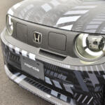 【画像】【試乗】ジャパンモビリティショーで話題のホットハッチ「ホンダ・スーパーワン」に乗ったぞ！　まるでミッドシップスポーツのようなハンドリングに興奮が抑えられない 〜 画像1