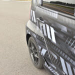 【画像】【試乗】ジャパンモビリティショーで話題のホットハッチ「ホンダ・スーパーワン」に乗ったぞ！　まるでミッドシップスポーツのようなハンドリングに興奮が抑えられない 〜 画像15