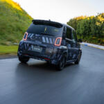 【画像】【試乗】ジャパンモビリティショーで話題のホットハッチ「ホンダ・スーパーワン」に乗ったぞ！　まるでミッドシップスポーツのようなハンドリングに興奮が抑えられない 〜 画像43