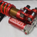 【画像】【試乗】ダンパーのオイルが変わると走りが変わる……ってホント？　KYBの次世代オイル「サステナルブ」を試したらマジで激変して驚きしかない 〜 画像47