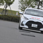 【画像】【試乗】ダンパーのオイルが変わると走りが変わる……ってホント？　KYBの次世代オイル「サステナルブ」を試したらマジで激変して驚きしかない 〜 画像58