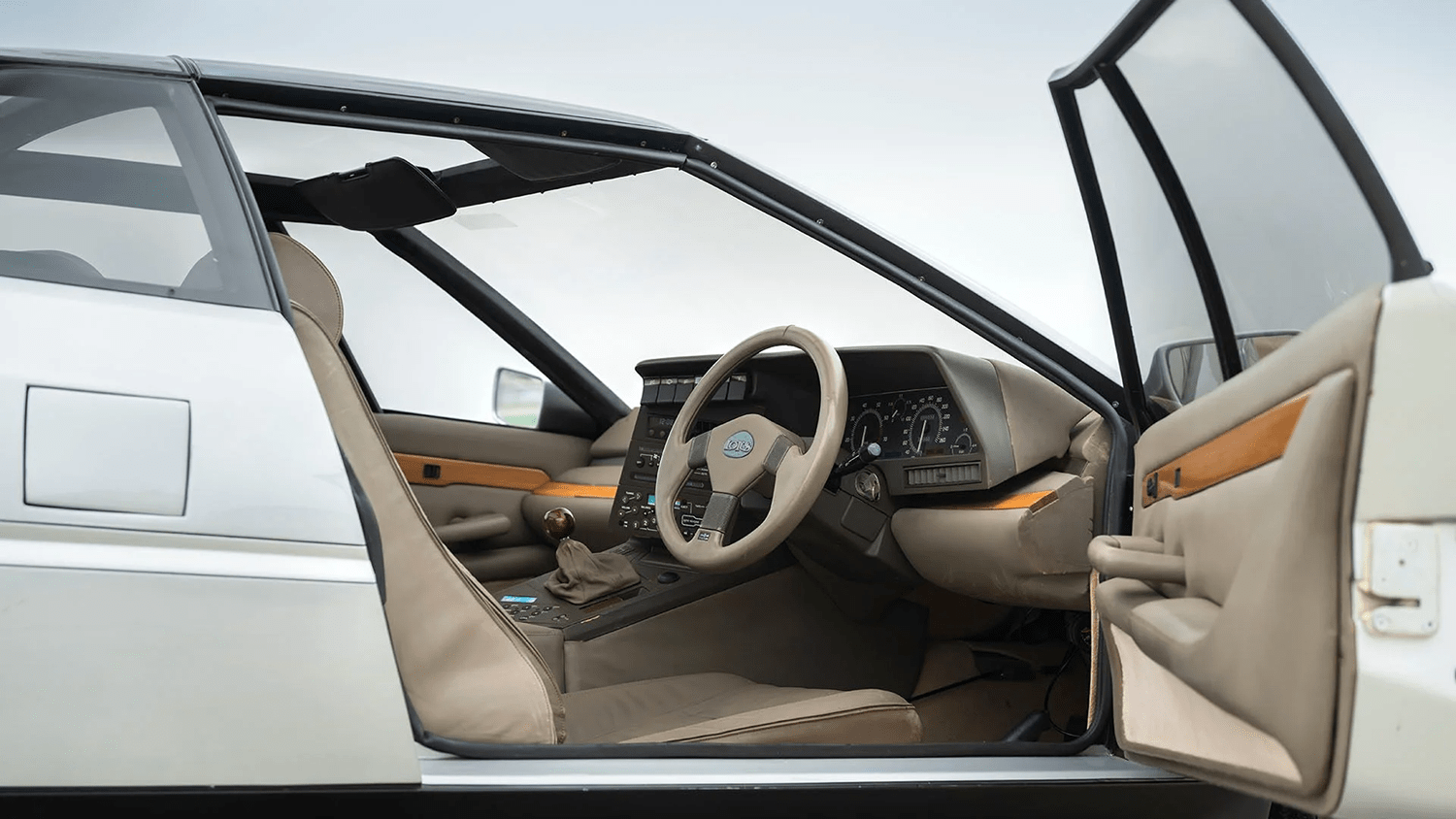 知る人ぞ知る幻のスポーツカー「エトナ」とは 〜 画像4