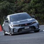 【画像】【試乗】38kgの軽量化にトルクアップに３倍のダウンフォース！　無限パーツをぶち込んだシビックタイプＲの強烈な走りにやられた 〜 画像7