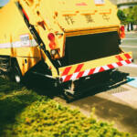 【画像】日本のクルマなのに「左ハンドル」って激レアじゃんか！　しょっちゅう見かけるのに知らないことだらけな路面清掃車の中身 〜 画像5