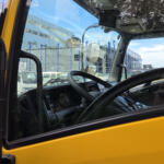 【画像】日本のクルマなのに「左ハンドル」って激レアじゃんか！　しょっちゅう見かけるのに知らないことだらけな路面清掃車の中身 〜 画像6