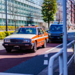 東京のタクシーがものすごく地味化！　JPNタクシーが普及してかつての「カラフルな車両」が消えたワケ