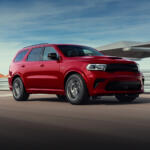 【画像】このご時世にV6→V8へと仕様変更とかマジか！　エコが叫ばれるときにこれぞアメ車な大排気量V8が復活したワケ 〜 画像2