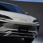 【画像】PHEVのSUVが400万円以下で購入できる衝撃！　BYDより発売された最新SUV「SEALION６」のコスパがヤバすぎた撃上陸 〜 画像52