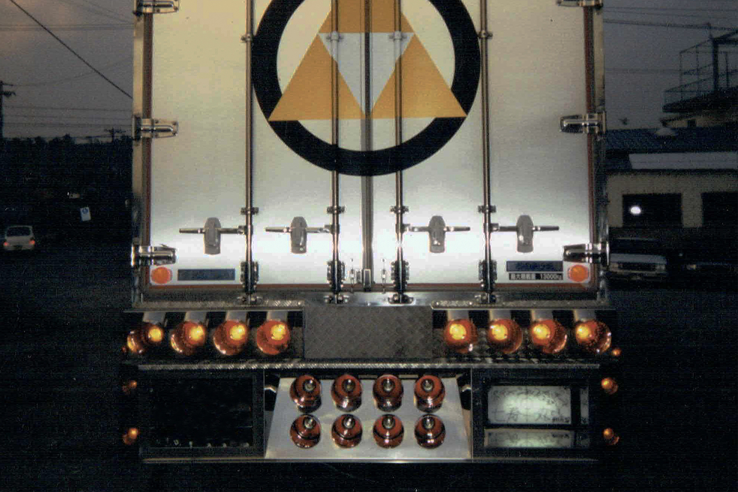 元デコトラ乗りがデコトラのよさを改めて考えてみた 〜 画像1