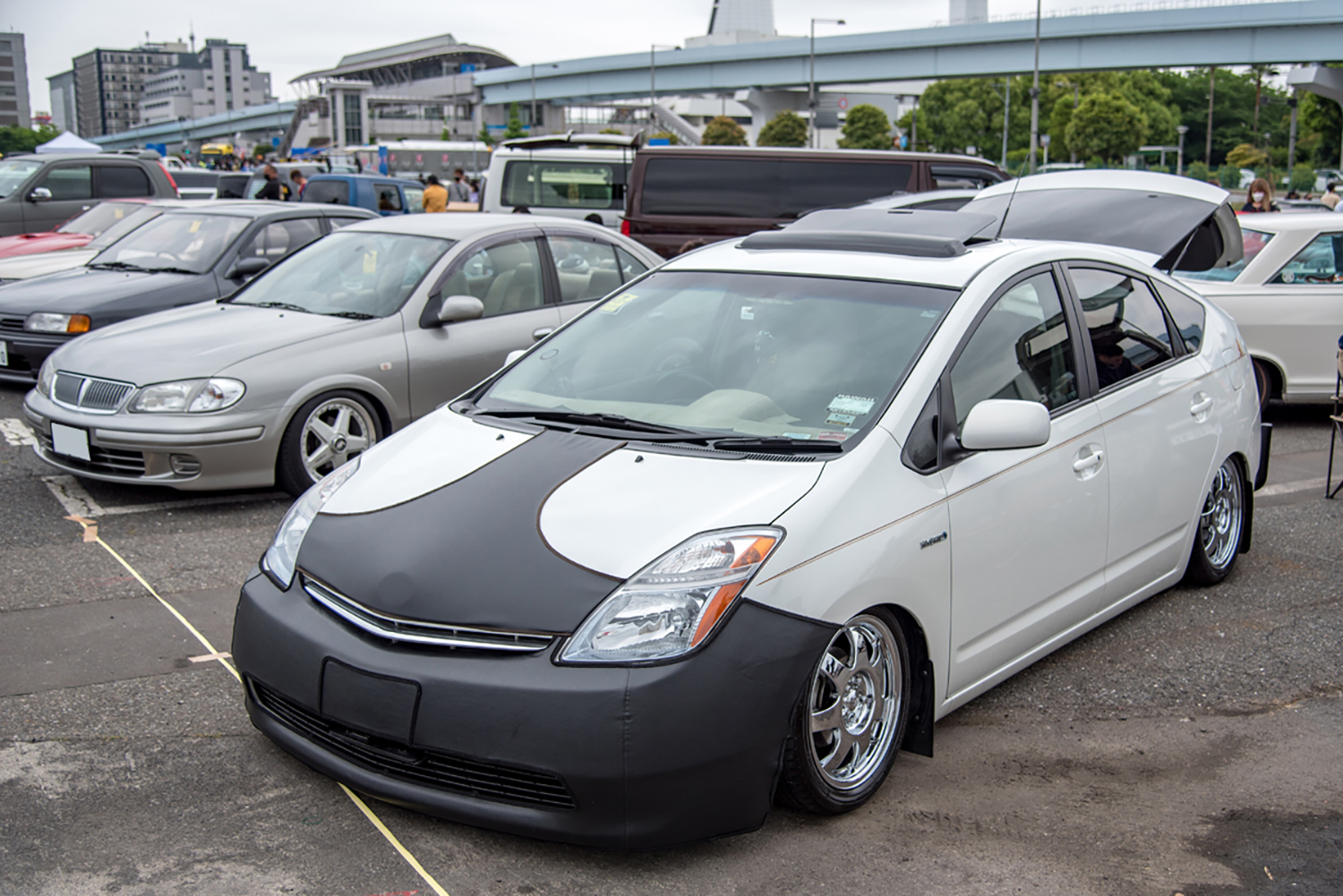 ボンネットの先端についたノーズブラやバグガードの役割 〜 画像2