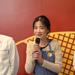 【画像】プレリュードの「走りの味」カレーってどんな味だ？　ホンダがガチで開発したカレーを出す期間限定オープンの「プレリュー堂」に突撃してみた 〜 画像26