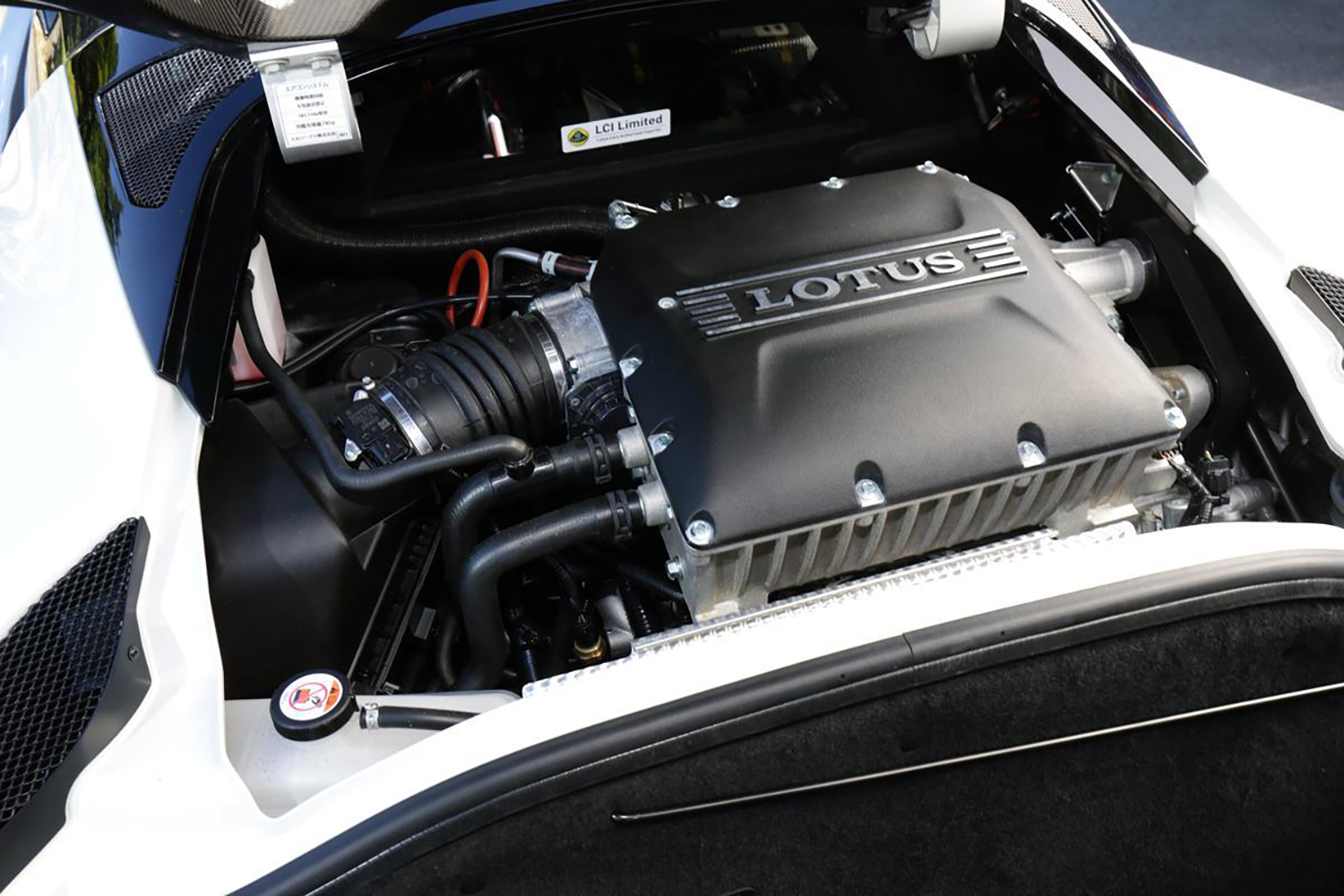 ロータス・エヴォーラのエンジン 〜 画像1