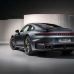 【画像】ポルシェ911が電動ターボ２機がけで異次元の速さに！　怪物化した「911ターボＳ」衝撃のマイチェン 〜 画像15