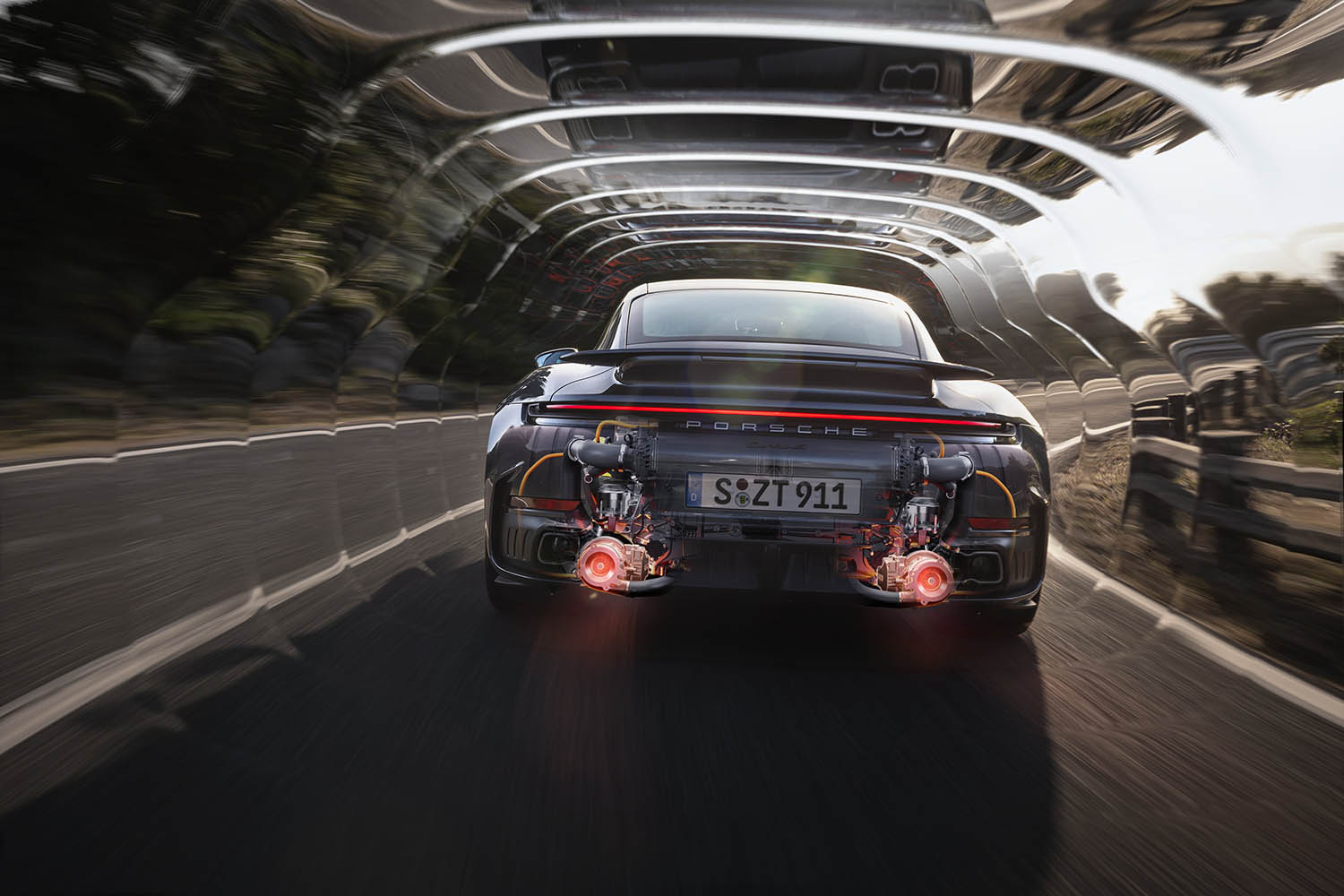 ポルシェ911 turbo s(992.2)のメカニズムのイメージ