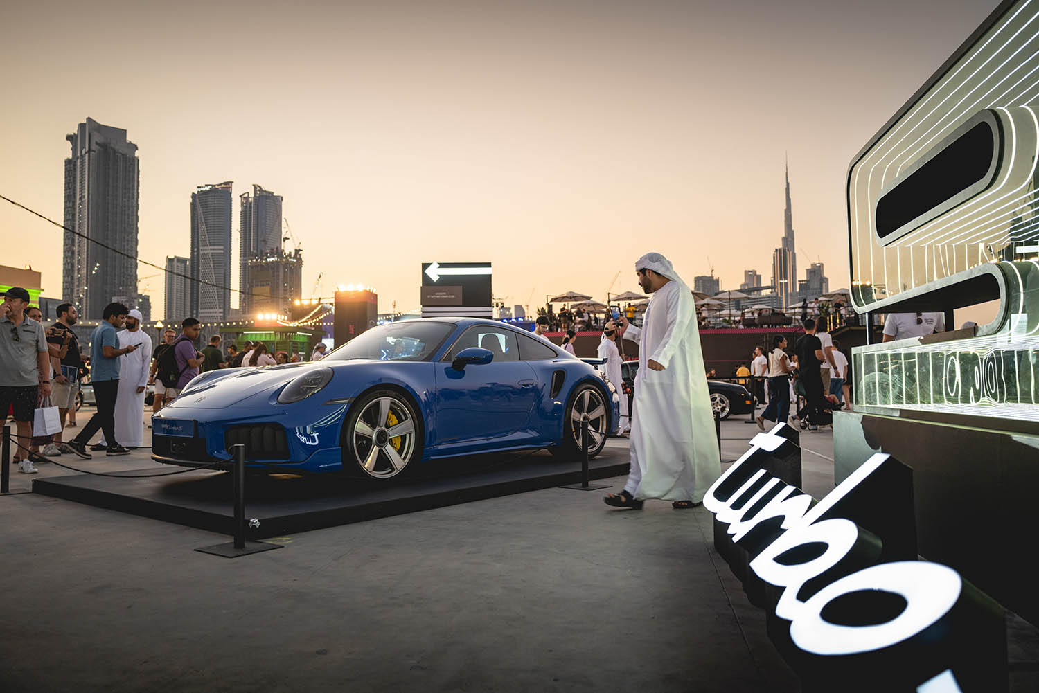 ポルシェ911 turbo s(992.2)