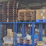 【画像】するすると倉庫を走りまわるフォークリフトを見たら……「できるんじゃね？」の１分後に後悔した素人のフォークリフト体験記 〜 画像6