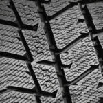 【画像】約８割の人が知らないってヤバいぞ！　スタッドレスタイヤは「残溝1.6mm」の前に「プラットフォーム」が露出したら雪道走行はダメ!! 〜 画像6