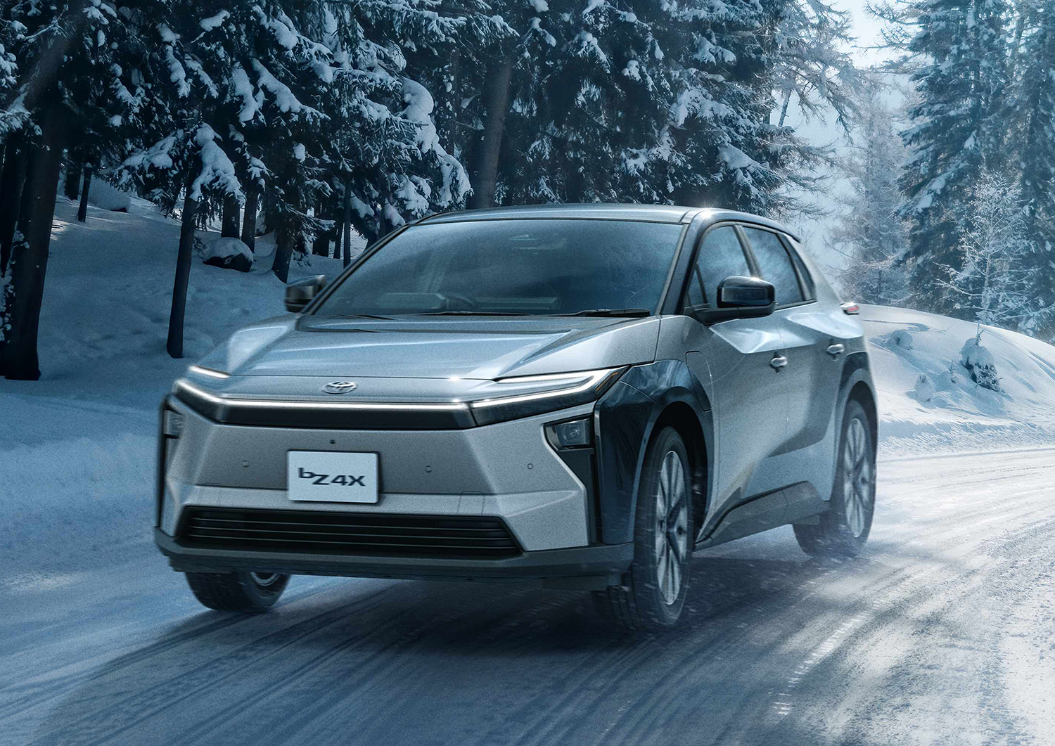 トヨタ bZ4X