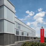 【画像】「なんでも叶えてくれる」がフェラーリの真骨頂！　世界のスーパーリッチがフェラーリの虜になるワケ 〜 画像1