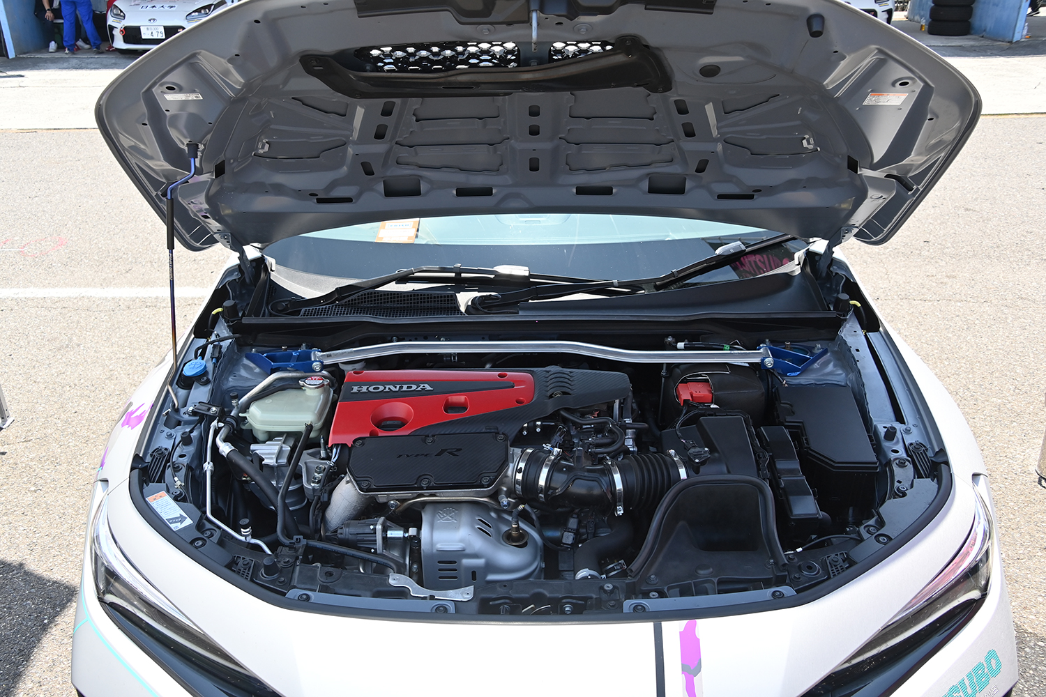 フジツボが全力投球するチタン製の棒「HOOD SUPPORT」とは 〜 画像5