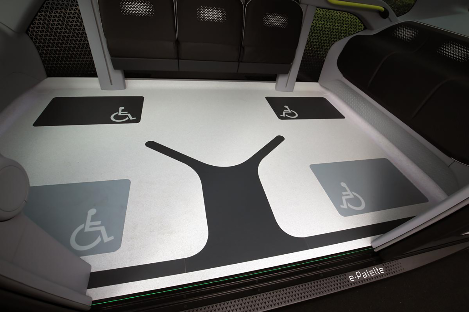 トヨタ eパレット