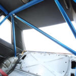 【画像】これがあればひっくり返っても安心……と思ったらファッションなの!?　オープンカーの「なんちゃってロールバー」にご用心 〜 画像4