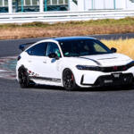 【画像】オートバックスにはスゴ腕チューナーが潜んでいた！　３台のデモカーをドリキン土屋圭市がサーキットで徹底チェック!! 〜 画像20