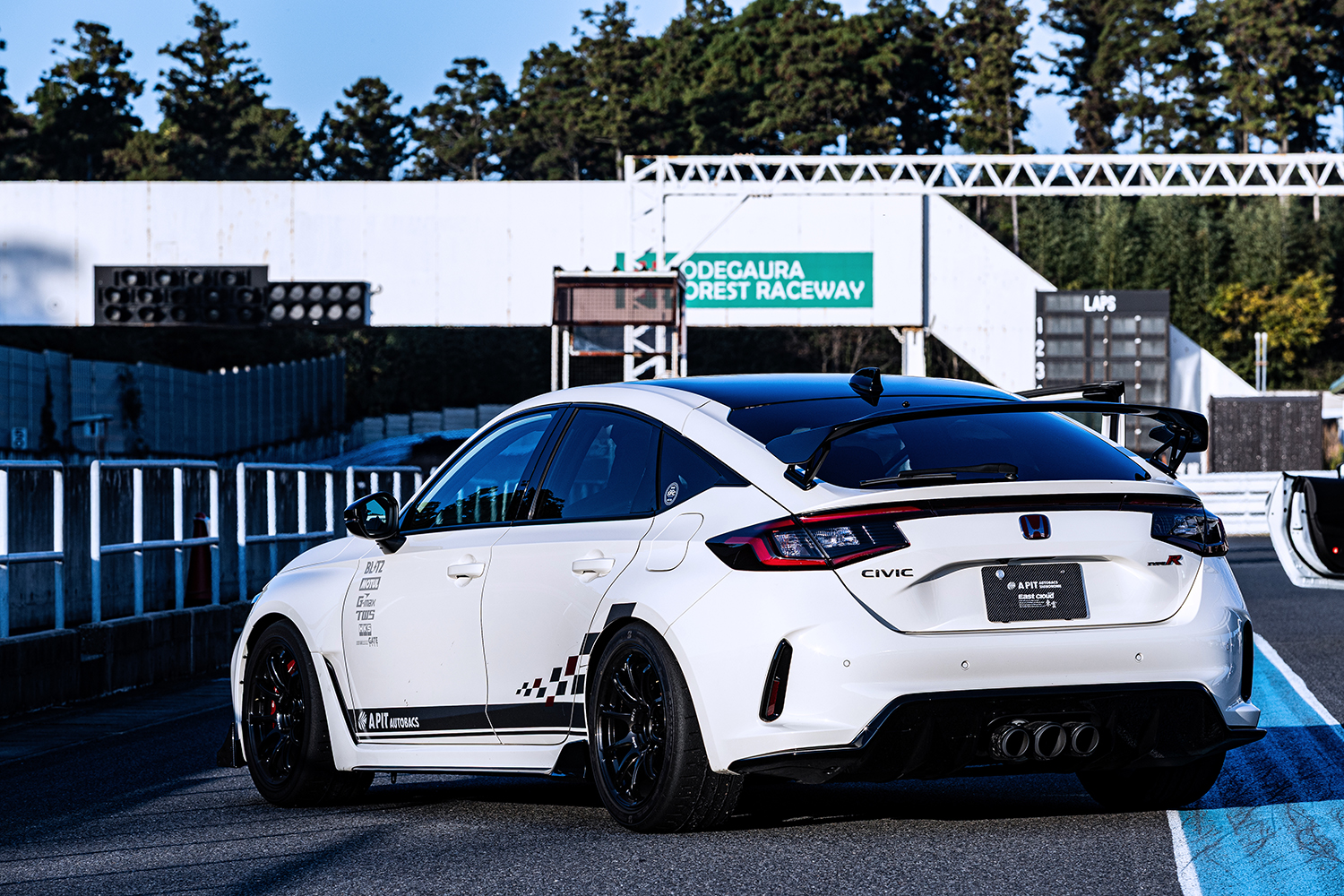 A PIT東雲とスーパーオートバックス浜松渾身のデモカーにイッキ気乗り 〜 画像36