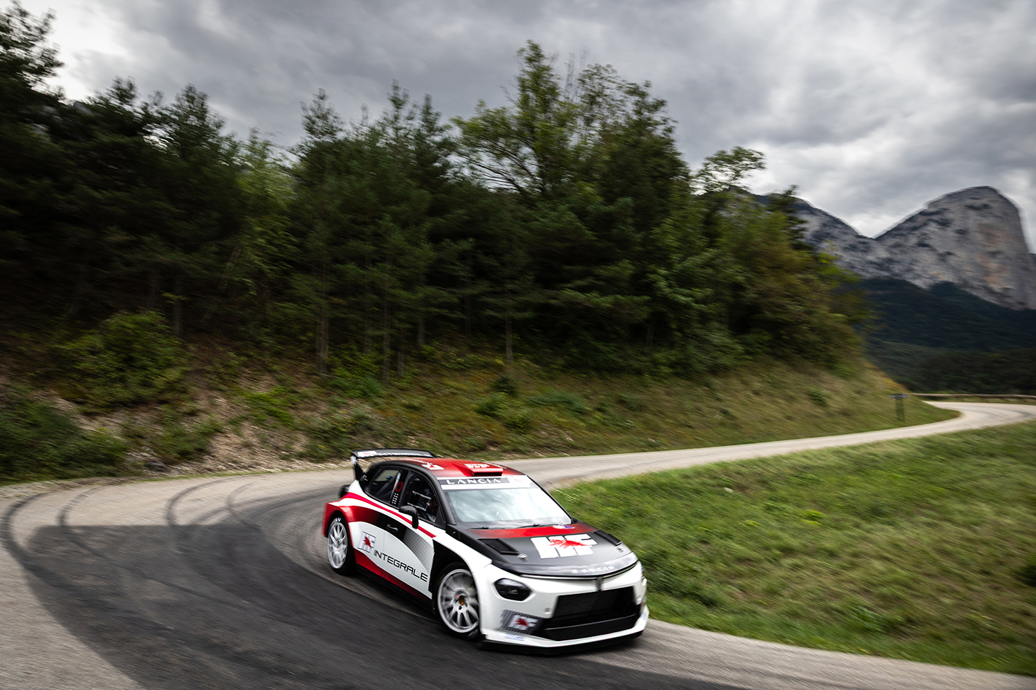 ラリーの歴史に刻まれる脅威のランチア伝説 〜 画像5