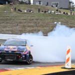 【画像】どうみても中学生……なのにスゴ腕ドリフトでチャンピオン!?　フォーミュラ・ドリフト・ジャパンの表彰パーティーが衝撃そのもの!! 〜 画像101