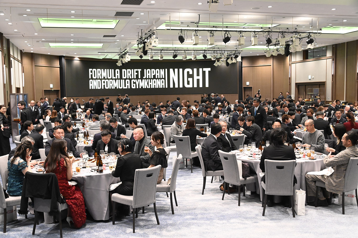 FDJ関係者が集うパーティーの様子