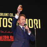 【画像】どうみても中学生……なのにスゴ腕ドリフトでチャンピオン!?　フォーミュラ・ドリフト・ジャパンの表彰パーティーが衝撃そのもの!! 〜 画像1