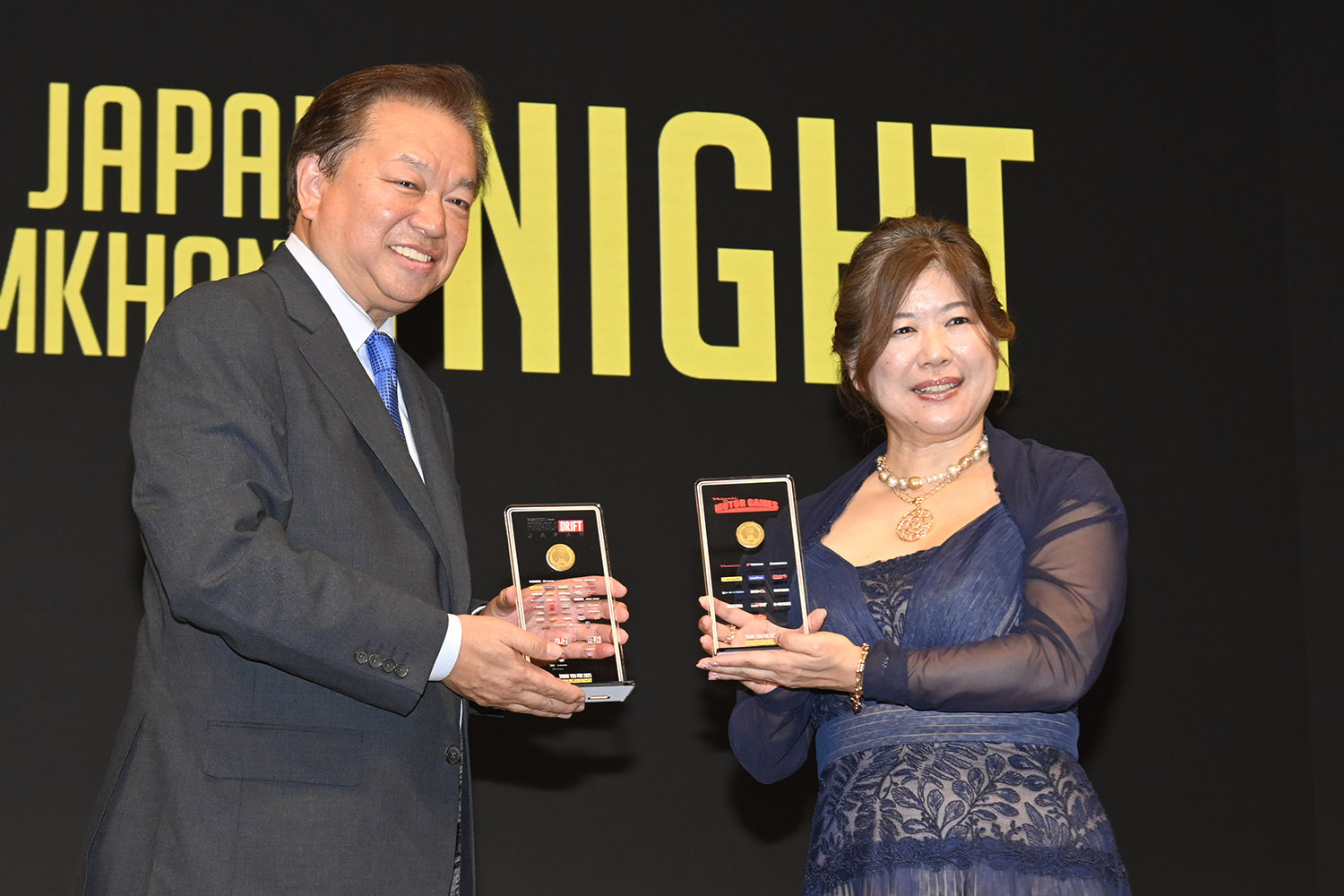 フォーミュラ・ドリフト・ジャパンの表彰パーティーが衝撃そのもの!! 〜 画像26