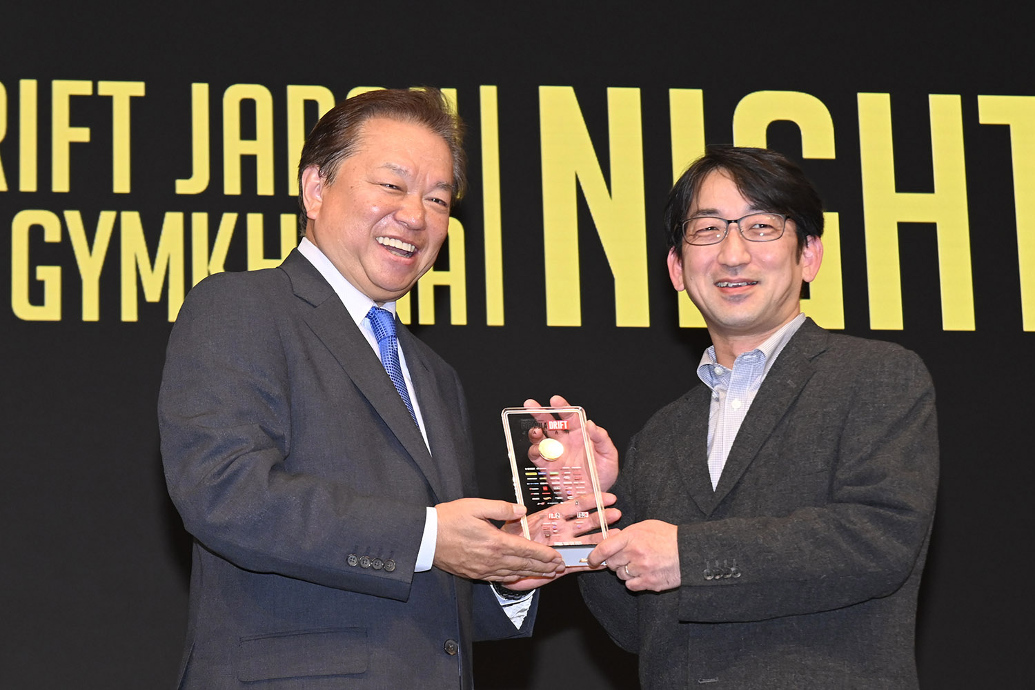 フォーミュラ・ドリフト・ジャパンの表彰パーティーが衝撃そのもの!! 〜 画像34