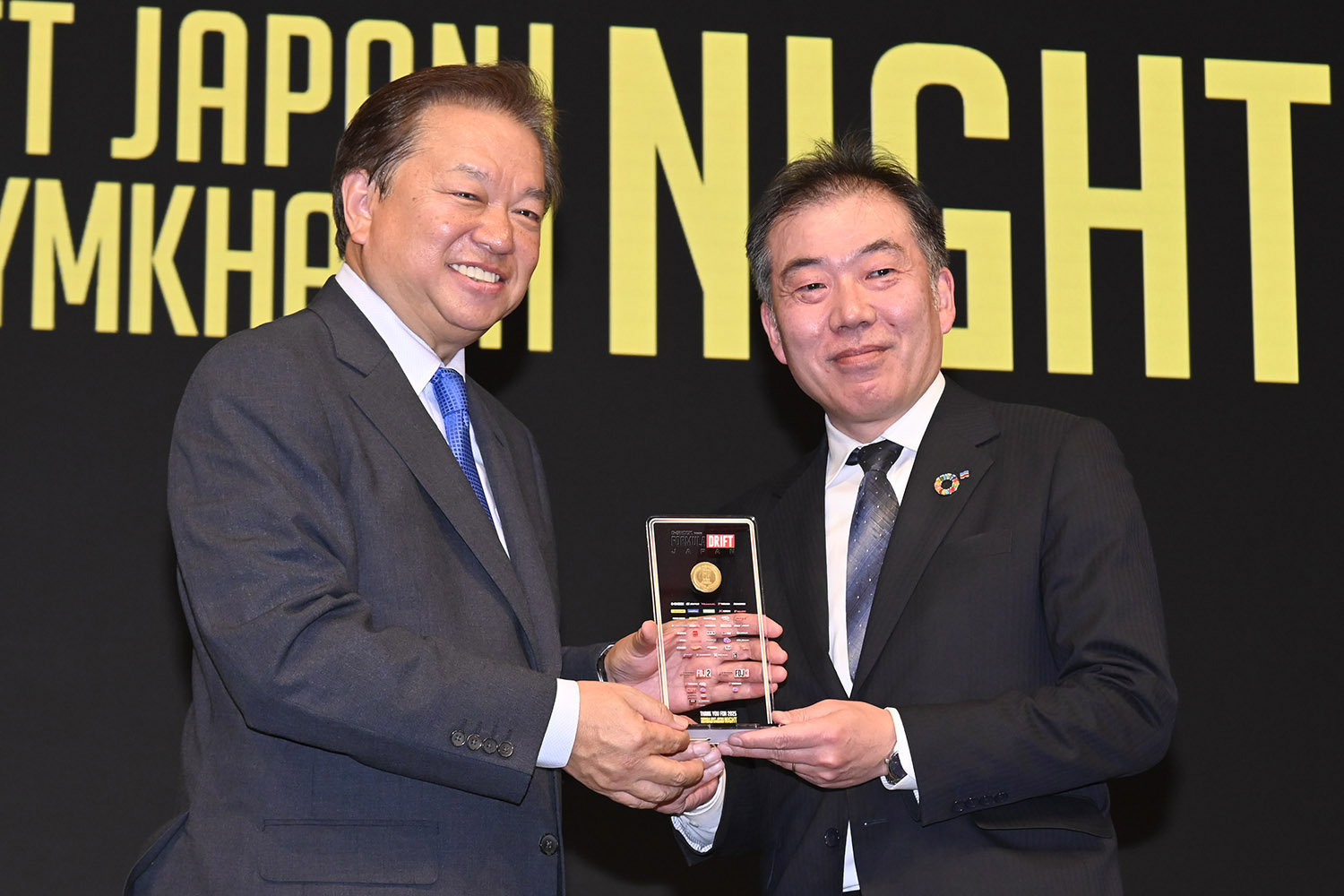 フォーミュラ・ドリフト・ジャパンの表彰パーティーが衝撃そのもの!! 〜 画像49