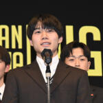 【画像】どうみても中学生……なのにスゴ腕ドリフトでチャンピオン!?　フォーミュラ・ドリフト・ジャパンの表彰パーティーが衝撃そのもの!! 〜 画像78