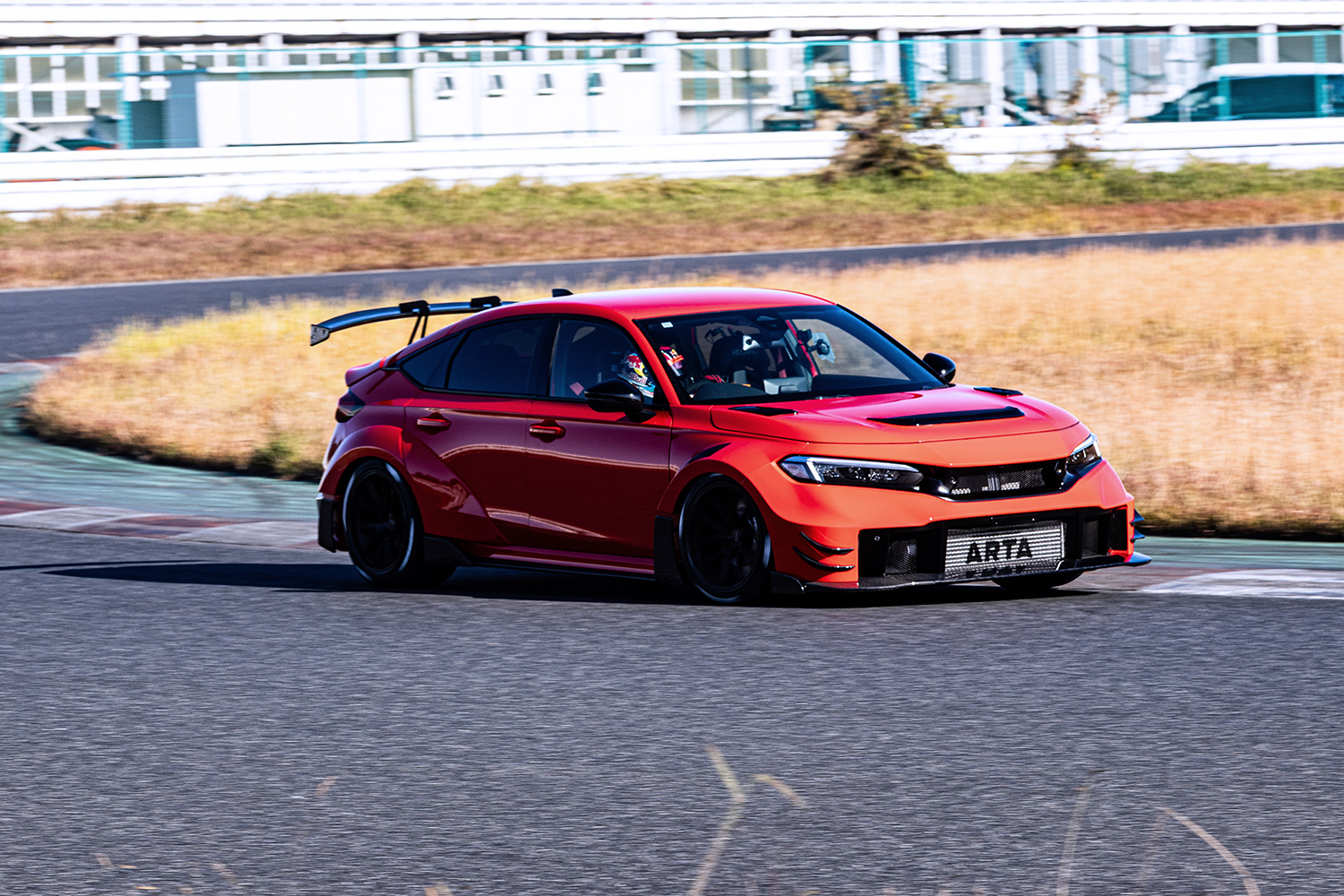 ARTA渾身のコンプリートカー「ARTA GT FL５」が魅せる圧倒的パフォーマンス 〜 画像2